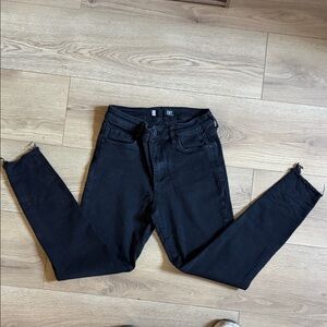 Kut from the Kloth Black High-Rise Skinny Jeans